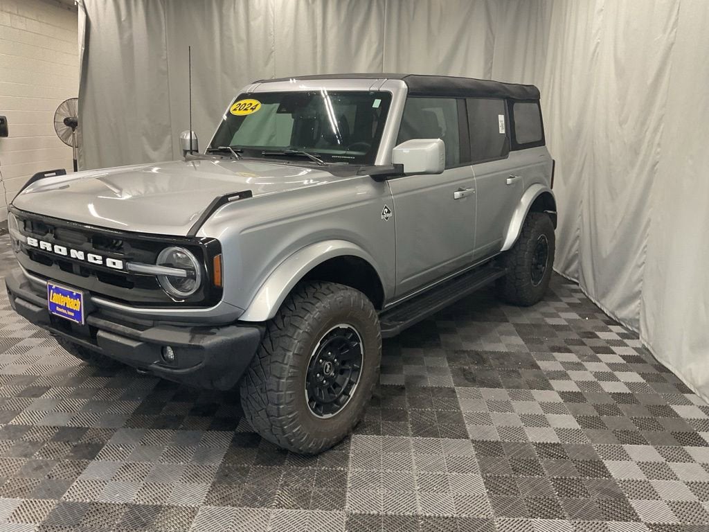 2024 Ford Bronco Outer Banks