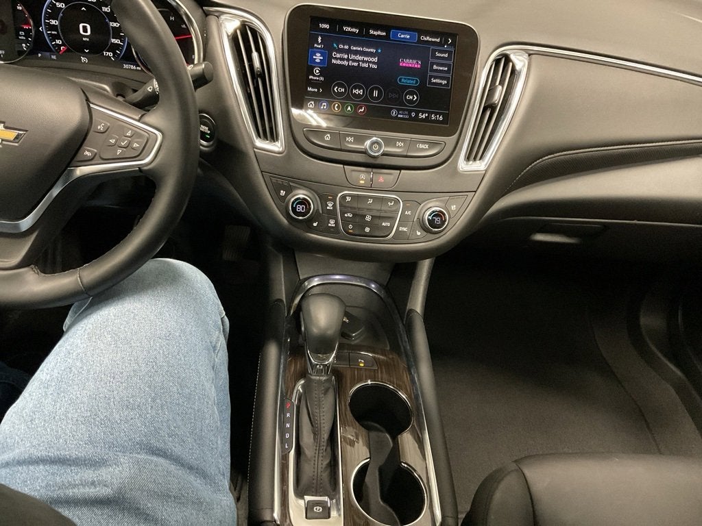 2024 Chevrolet Malibu 2LT