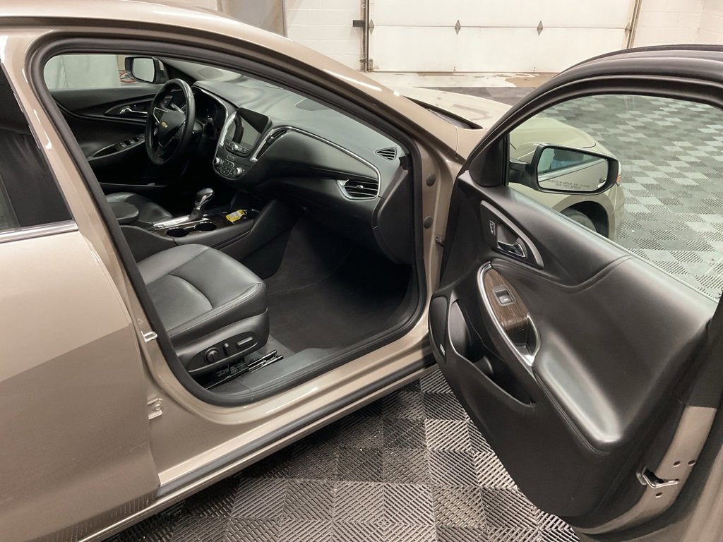 2024 Chevrolet Malibu 2LT