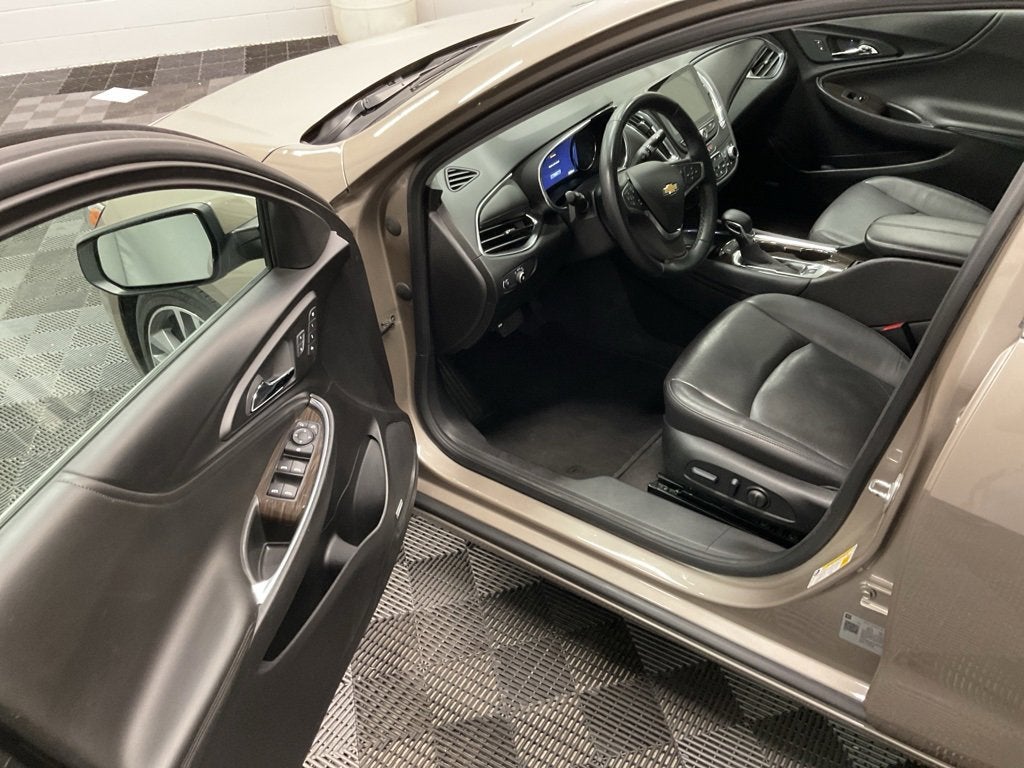 2024 Chevrolet Malibu 2LT