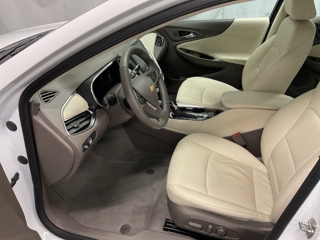 2024 Chevrolet Malibu 2LT