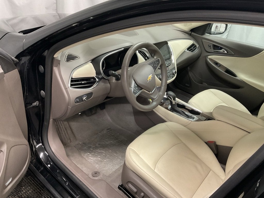 2024 Chevrolet Malibu 2LT