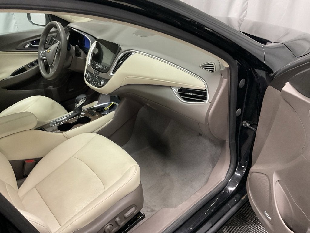 2024 Chevrolet Malibu 2LT