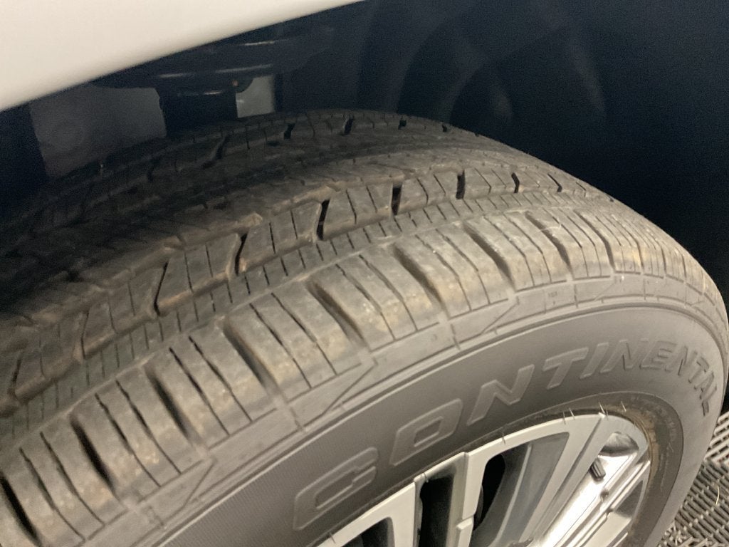 2027 GMC Acadia Denali