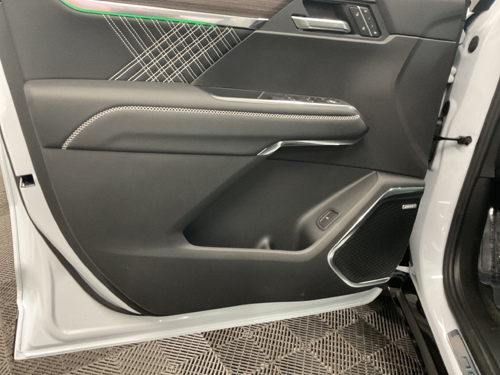 2027 GMC Acadia Denali