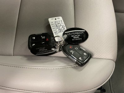 2023 GMC Acadia SLT