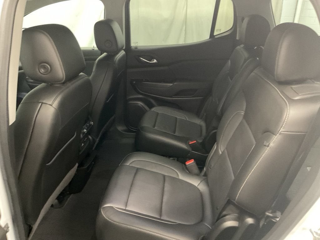 2020 GMC Acadia SLT