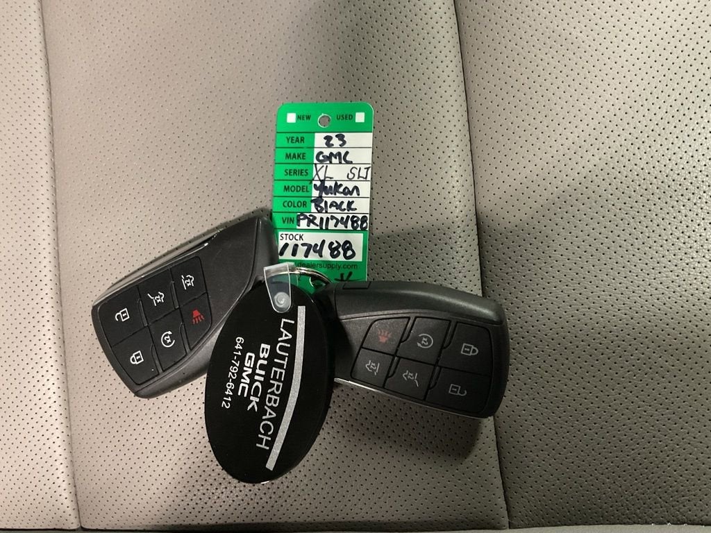 2023 GMC Yukon XL SLT