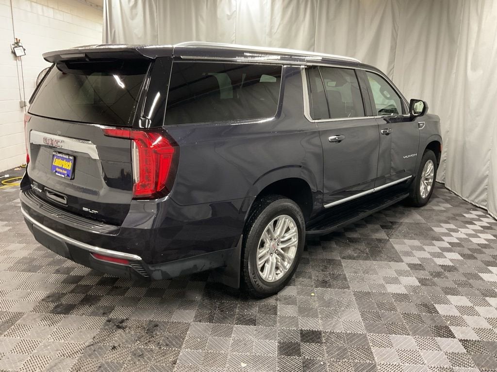 2023 GMC Yukon XL SLT