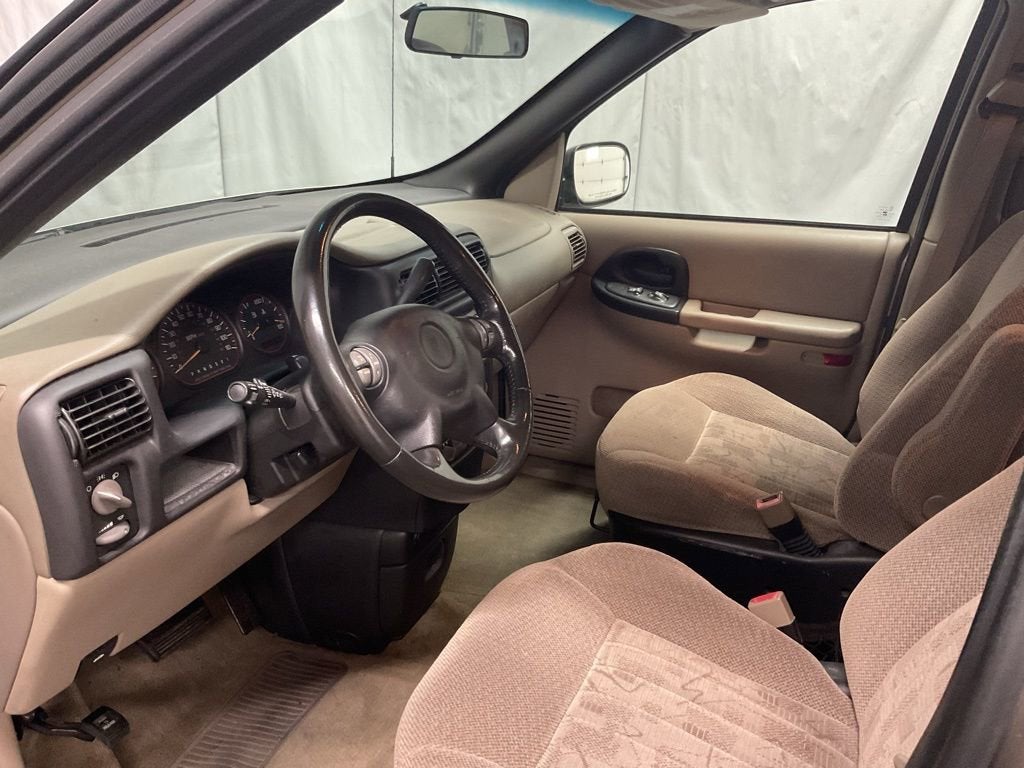 2003 Pontiac Montana w/1SA Pkg