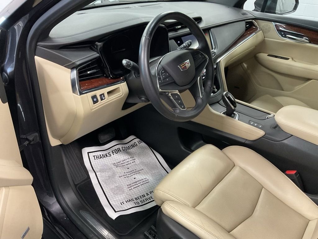 2017 Cadillac XT5 Luxury AWD