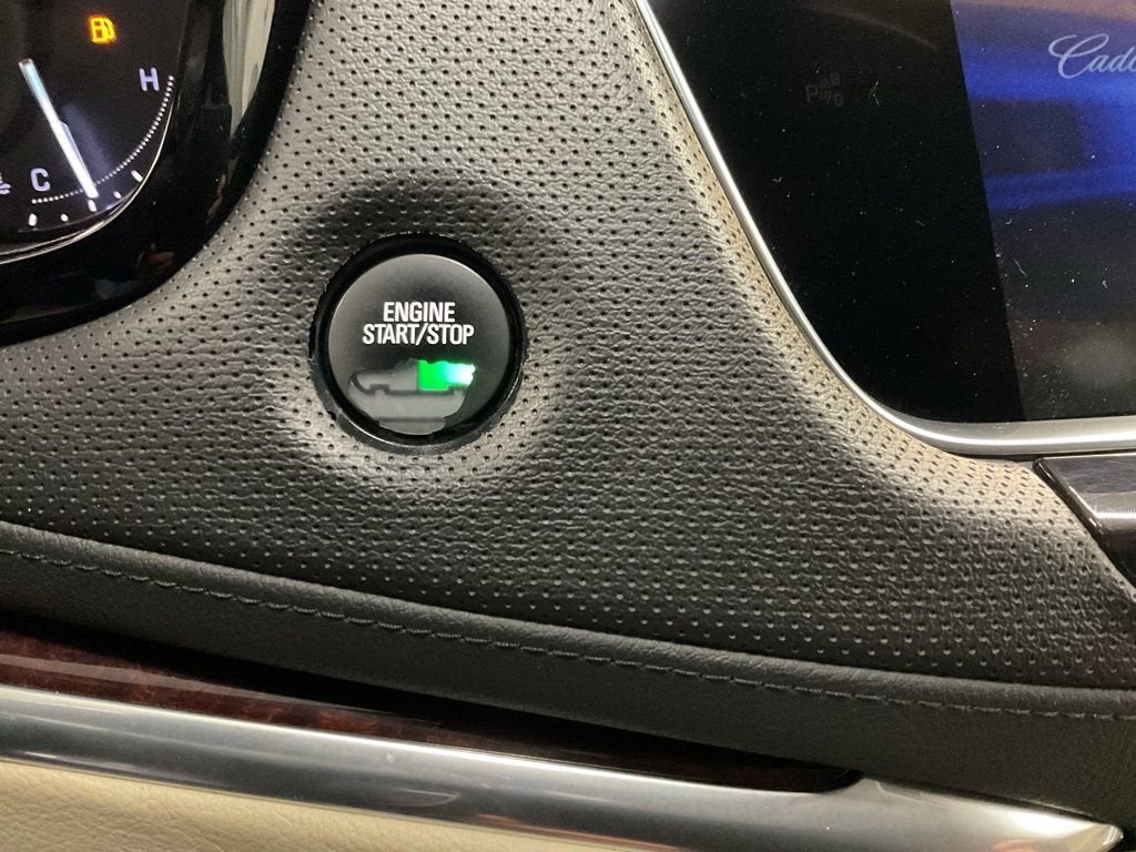 2017 Cadillac XT5 Luxury AWD