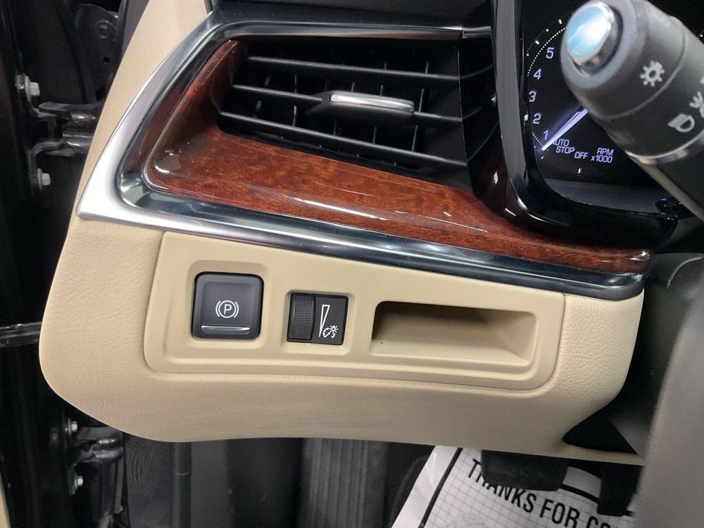 2017 Cadillac XT5 Luxury AWD