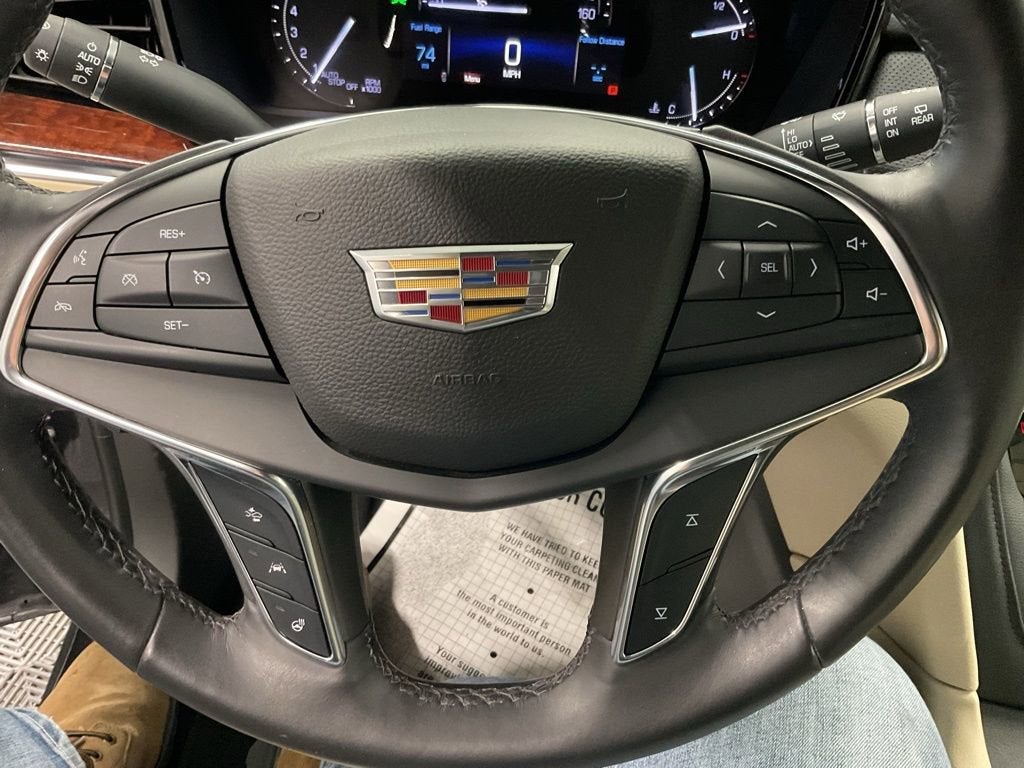 2017 Cadillac XT5 Luxury AWD