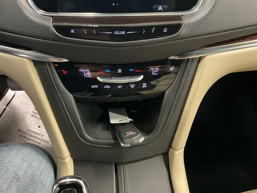 2017 Cadillac XT5 Luxury AWD