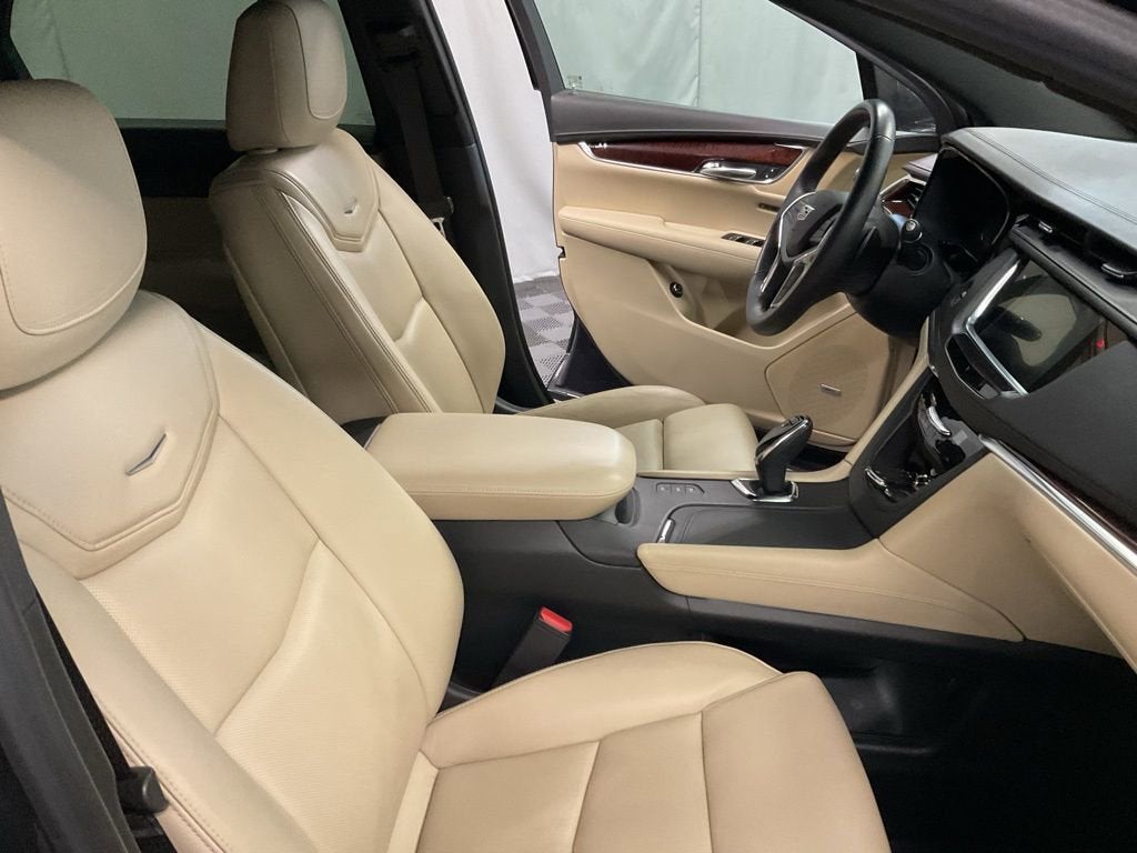 2017 Cadillac XT5 Luxury AWD