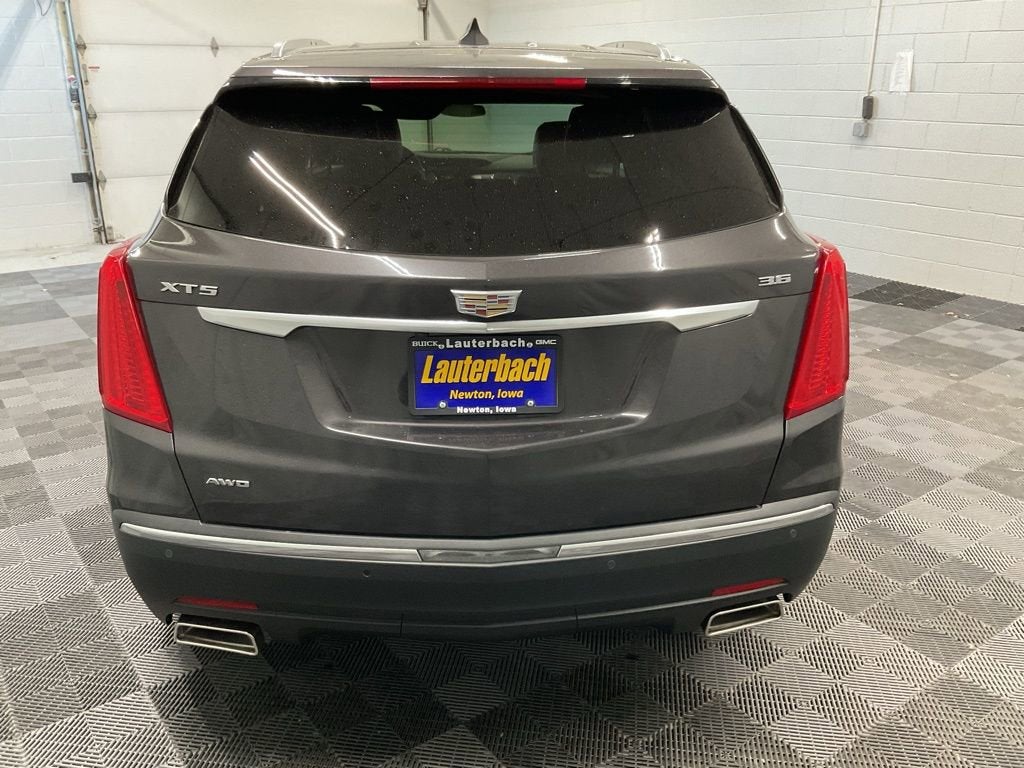 2017 Cadillac XT5 Luxury AWD