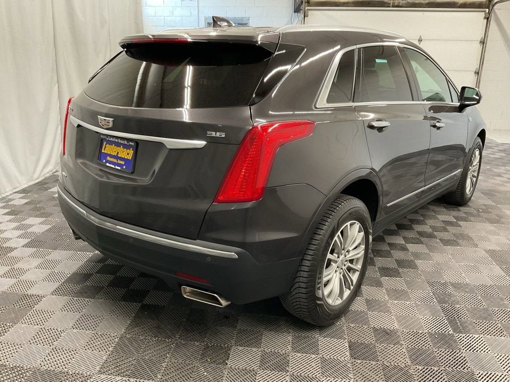 2017 Cadillac XT5 Luxury AWD