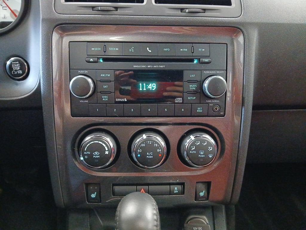 2013 Dodge Challenger SXT Plus