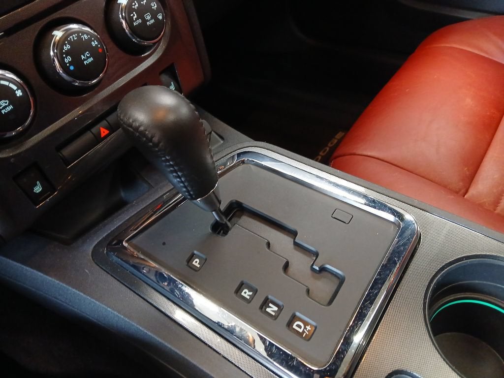 2013 Dodge Challenger SXT Plus