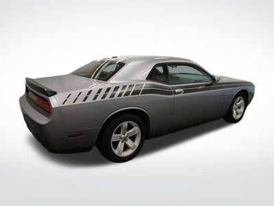 2013 Dodge Challenger SXT Plus