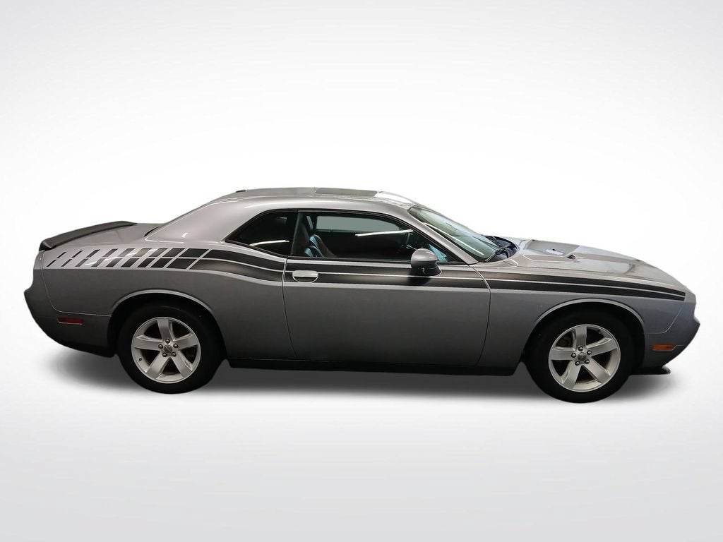 2013 Dodge Challenger SXT Plus