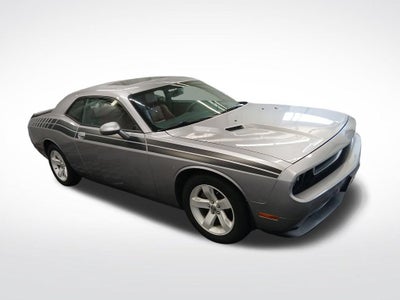 2013 Dodge Challenger SXT Plus