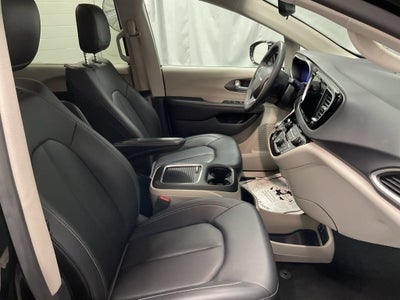 2024 Chrysler Pacifica Tour