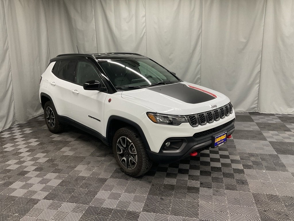 2025 Jeep Compass Trailhawk