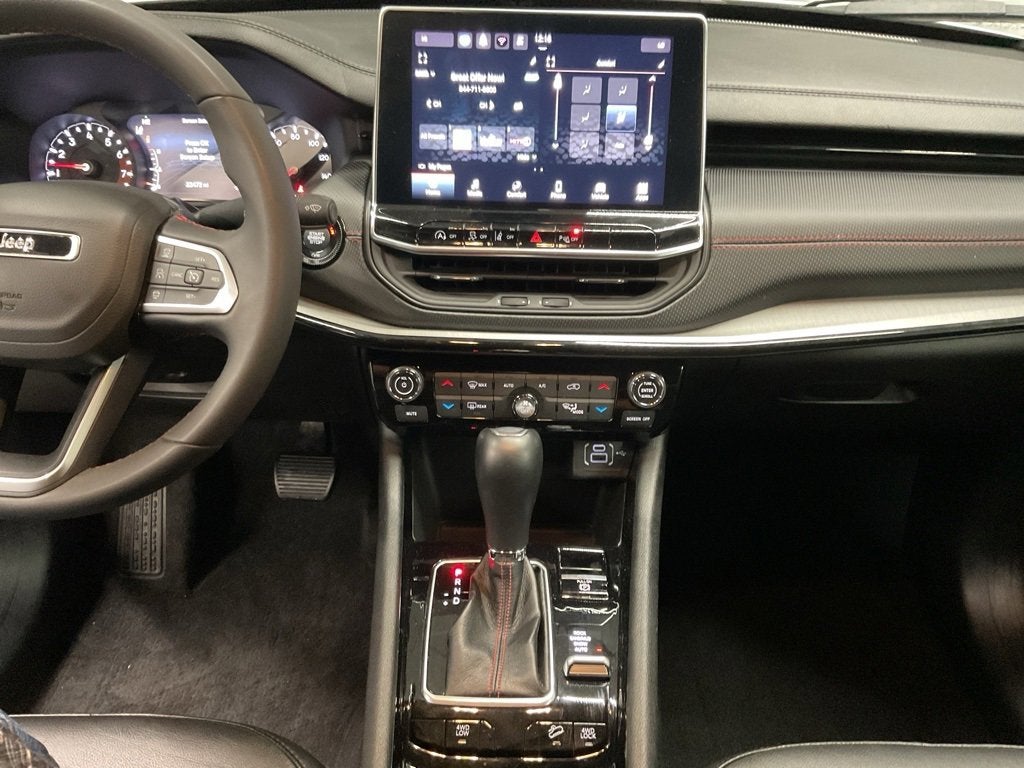 2025 Jeep Compass Trailhawk