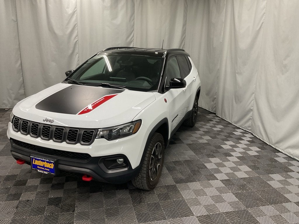 2025 Jeep Compass Trailhawk