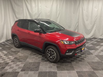 2025 Jeep Compass Trailhawk