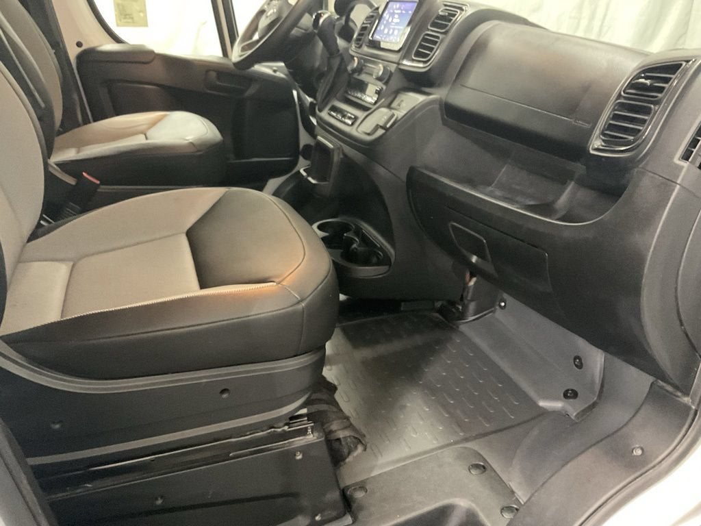 2025 RAM ProMaster Cargo Van Tradesman