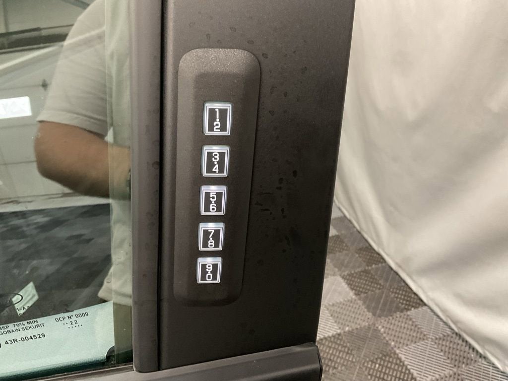 2023 Ford Maverick XL