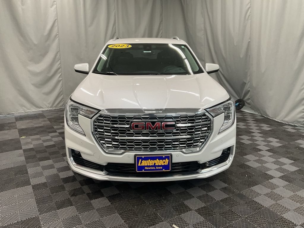 2023 GMC Terrain Denali