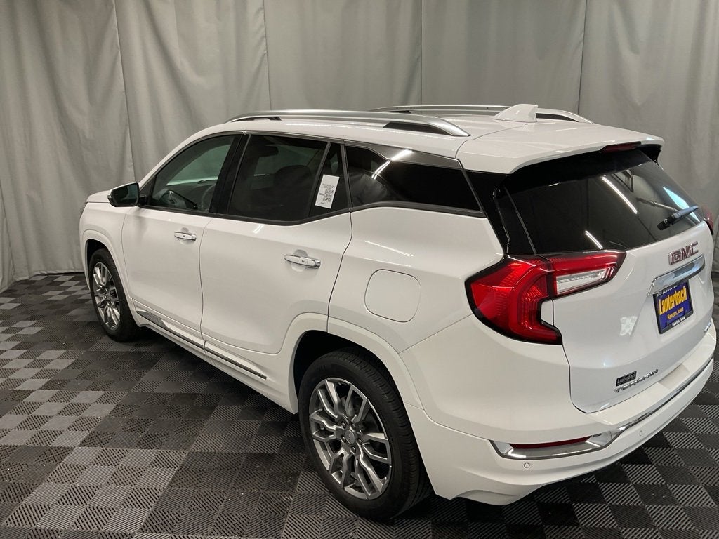 2023 GMC Terrain Denali