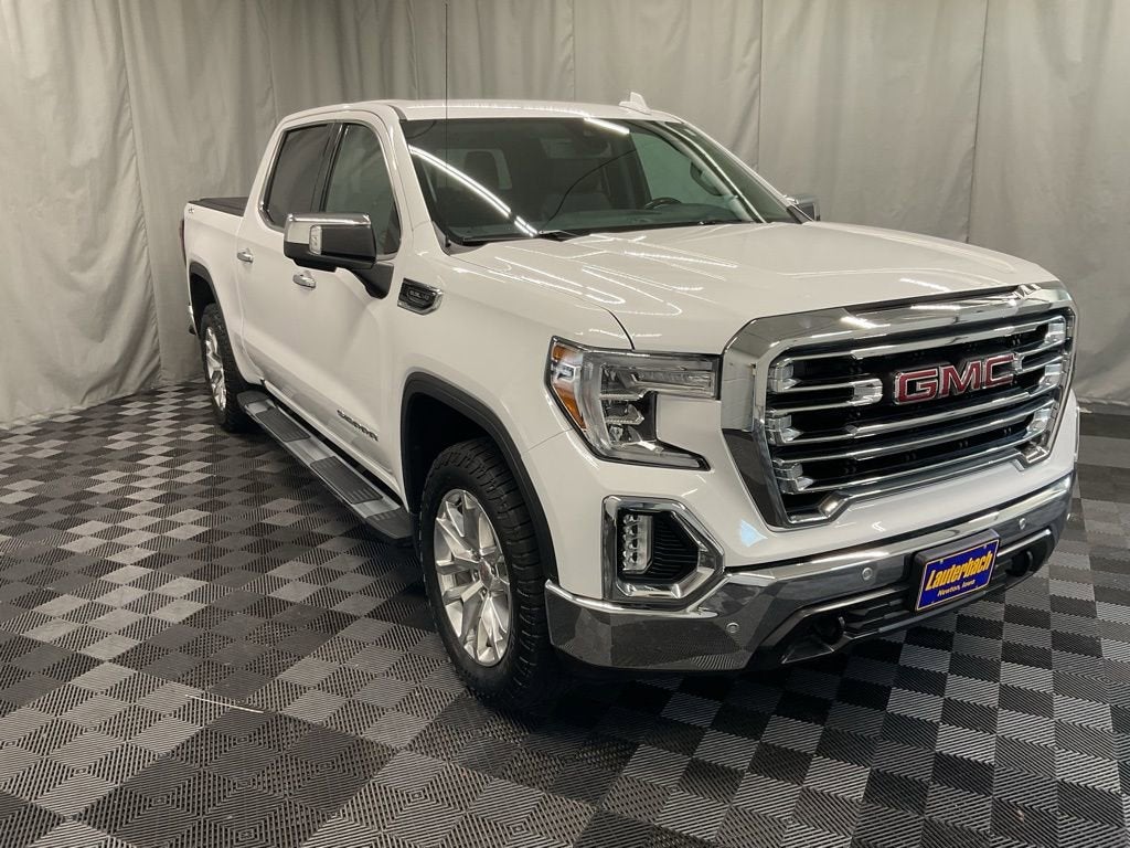 2019 GMC Sierra 4WD Crew Cab Short Box SLT's photo
