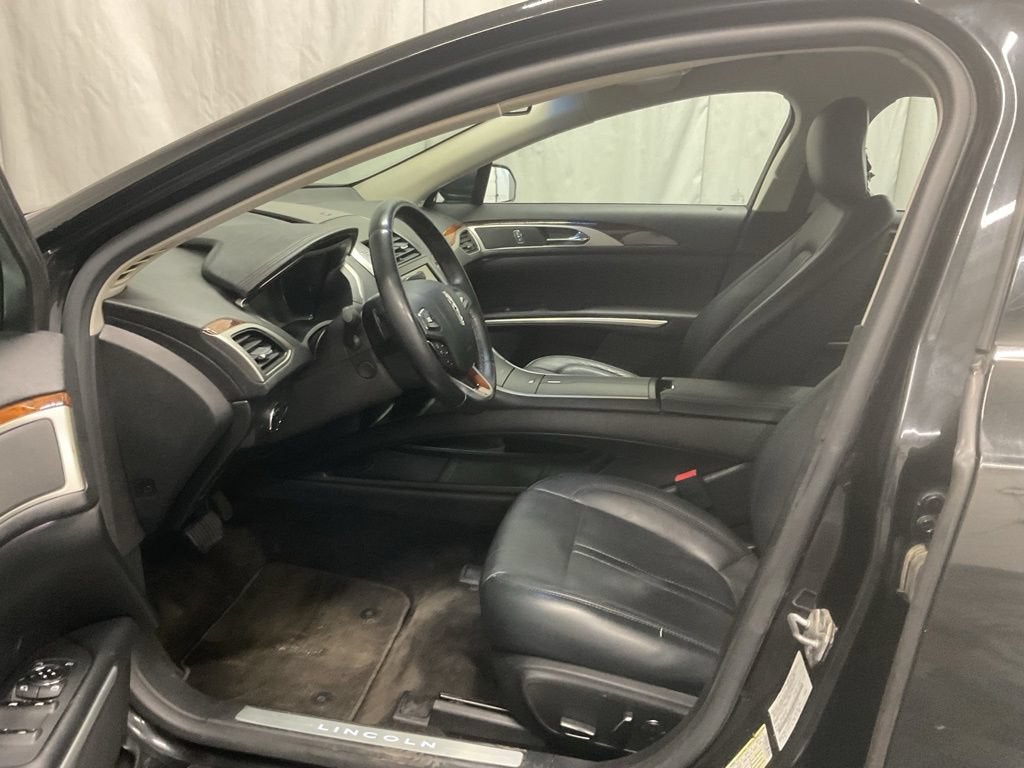 2015 Lincoln MKZ Base