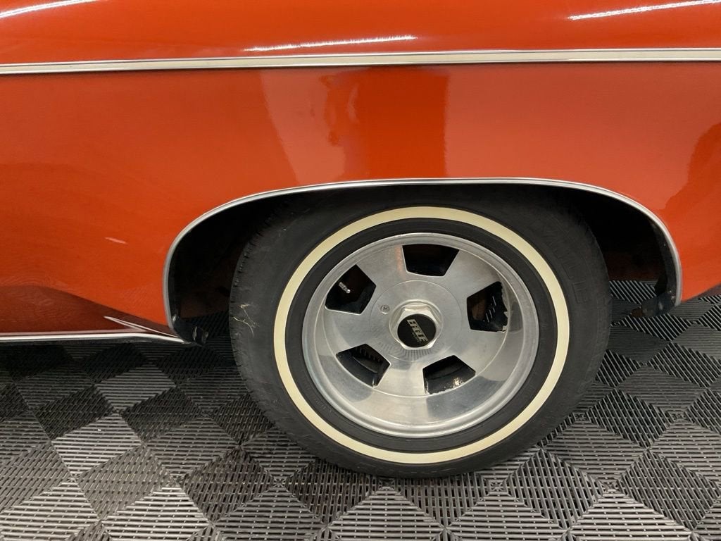 1972 Oldsmobile DELTA 88R Base