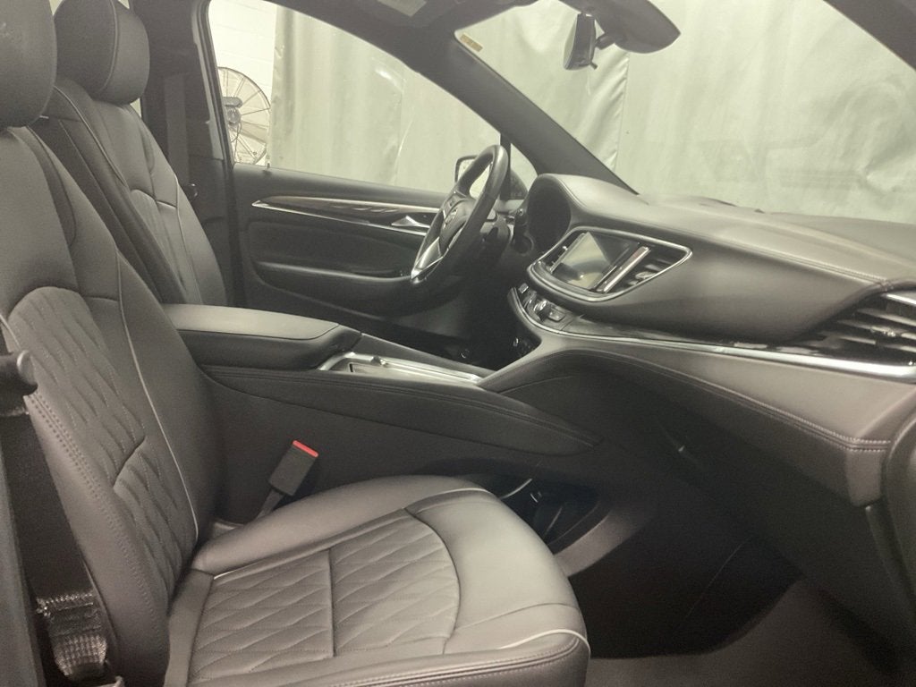 2024 Buick Enclave Avenir