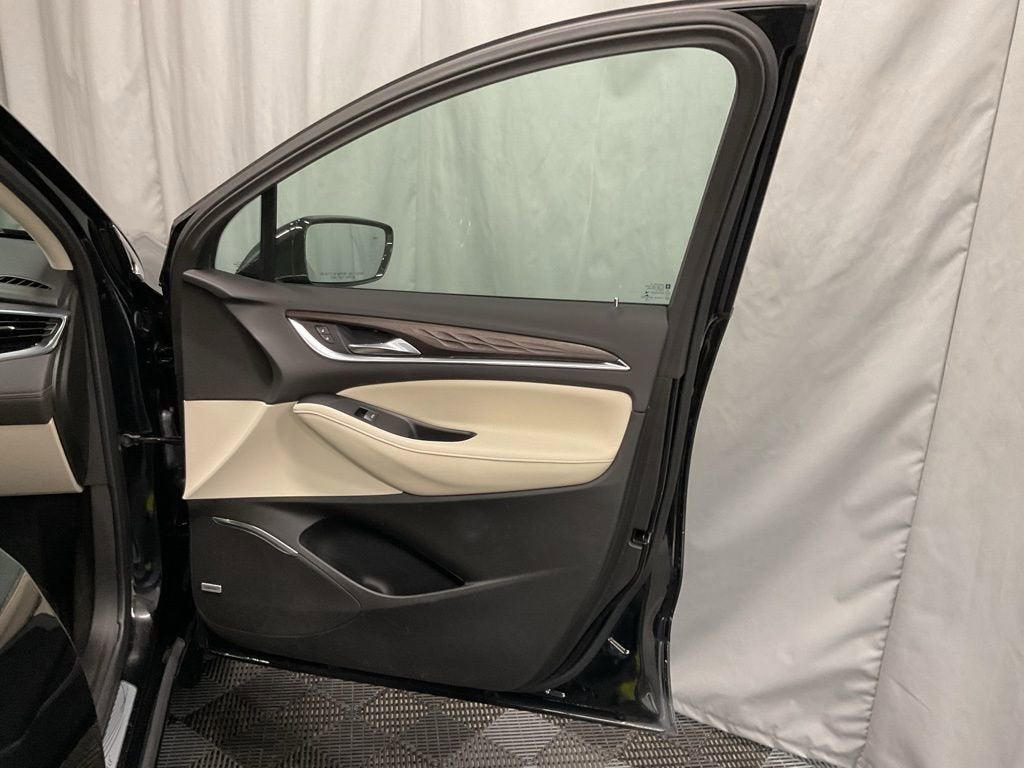 2022 Buick Enclave Avenir