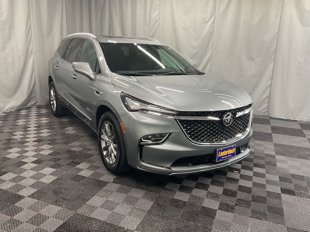 2024 Buick Enclave Avenir AWD's photo