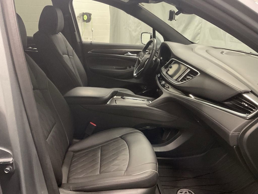 2024 Buick Enclave Avenir