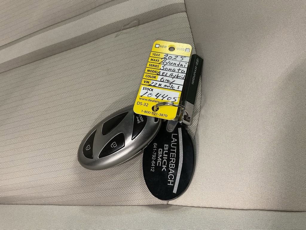 2025 Hyundai Sonata Hybrid SEL