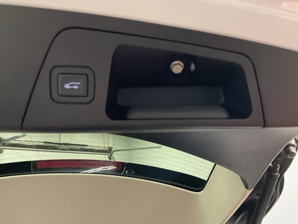 2020 Buick Envision Essence Group