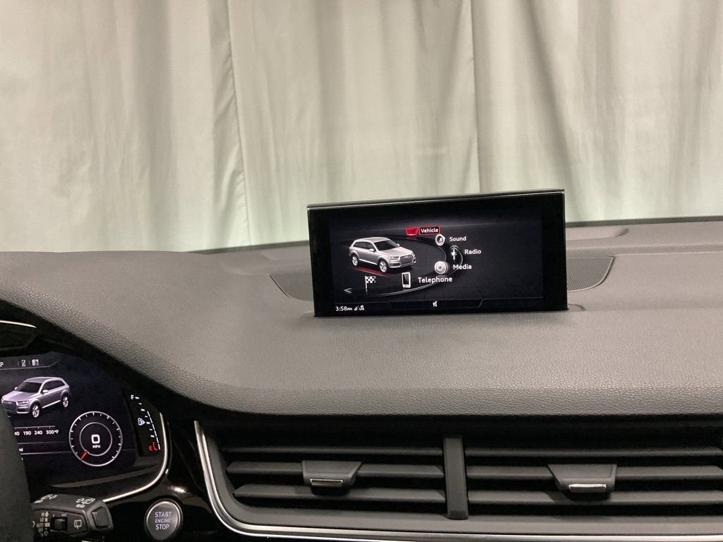 2017 Audi Q7 Premium Plus