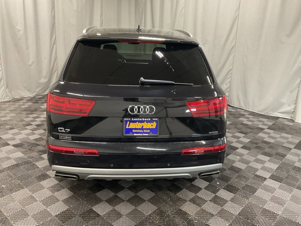 2017 Audi Q7 Premium Plus